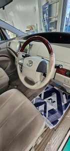 上尾市トヨタエスティマステアリングホイール擦れ＆劣化リペア