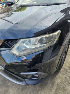 茨城県古河市日産Xトレイルヘッドライトクリーニング＆リペア