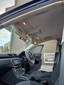 春日部市フォルクスワーゲンパサートヴァリアントルーフヘッドライニング（天張り）張替え