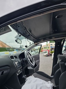 比企郡小川町フォルクスワーゲンポロルーフヘッドライニング（天張り）張替え