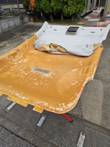 比企郡小川町フォルクスワーゲンポロルーフヘッドライニング（天張り）張替え