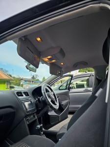 比企郡小川町フォルクスワーゲンポロルーフヘッドライニング（天張り）張替え