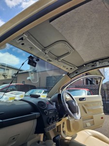 蓮田市フォルクスワーゲンニュービートルルーフヘッドライニング（天張り）張替え