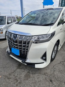 加須市トヨタアルファードレザーシート擦れ＆劣化リペア