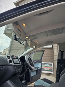 鶴ヶ島市フォルクスワーゲンゴルフルーフヘッドライニング（天張り）張替え