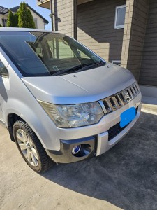 上尾市三菱デリカヘッドライトクリーニング＆リペア