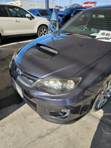 熊谷市スバルインプレッサWRXレザーシートひび割れリペア