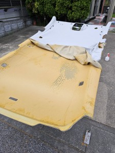 富士見市フォルクスワーゲンパサートヴァリアントルーフヘッドライニング（天張り）張替え