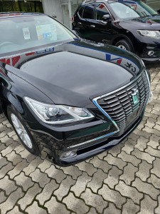 上尾市トヨタクラウンステアリングホイール擦れ＆劣化リペア