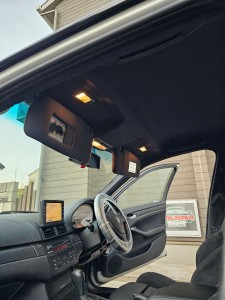 千葉県野田市BMW３シリーズルーフヘッドライニング（天張り）張替え