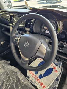 幸手市スズキハスラーステアリングホイール表皮剝がれリペア