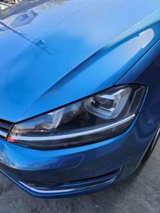 北本市フォルクスワーゲンゴルフヘッドライトクリーニング＆リペア